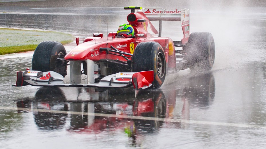 O brasileiro Felipe Massa, da Ferrari, durante a chuva forte que paralisou o GP de F1 do Canadá