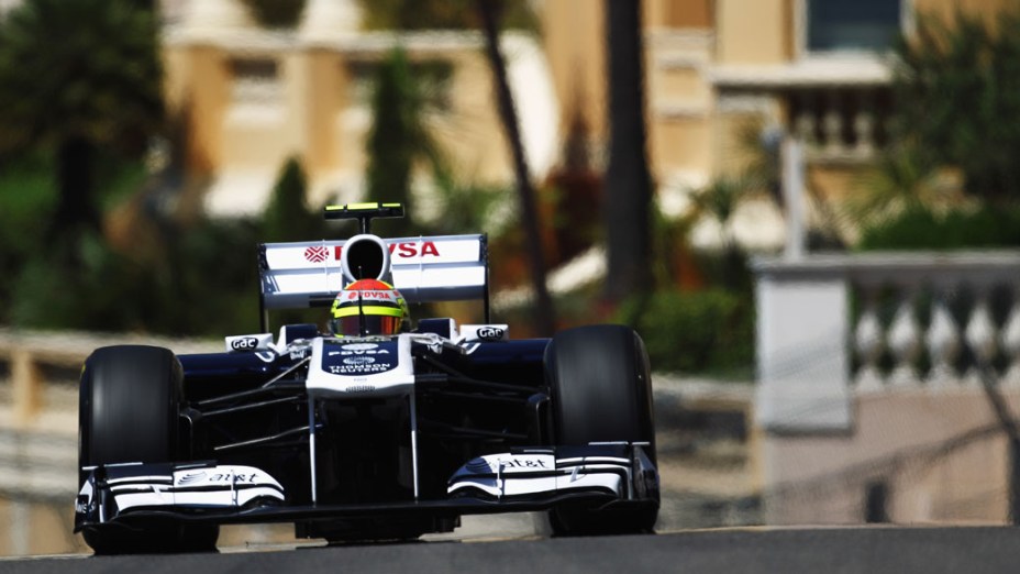 O piloto venezuelano Pastor Maldonado, da Williams, durante a terceira etapa do treino de classificação do GP de Mônaco