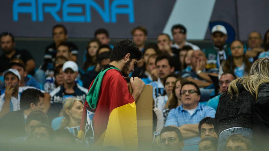 Torcida do Grêmio faz a festa na Arena em Porto Alegre<br> <br>   