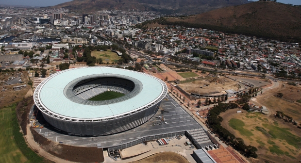 Vista aérea do Green Point Stadium, na África do Sul