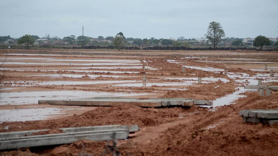 Área com alagamentos em Guaratiba