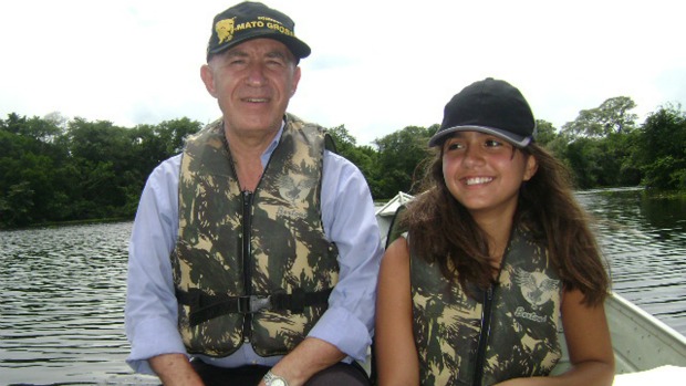Analdino Rodrigues Paulino com sua filha Amanda
