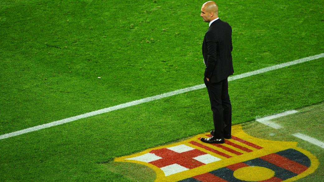 Pep Guardiola, técnico do Barcelona, na partida contra o Chelsea, no Estádio Camp Nou