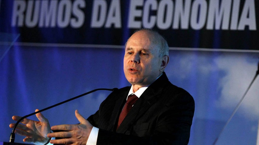 Guido Mantega durante o seminário "Brasil 2020: Rumos da economia" em São Paulo