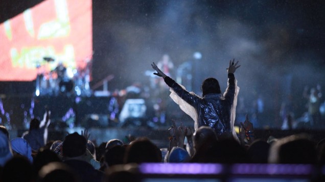 O público durante o show do Guns n Roses no palco Mundo, no último dia do Rock in Rio, em 02/10/2011