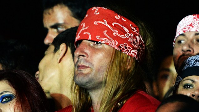 Público no show do Guns N Roses no Anhembi, em São Paulo
