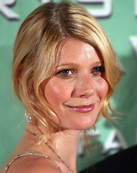 Gwyneth Paltrow durante o Crystal & Lucy Awards, em 2004