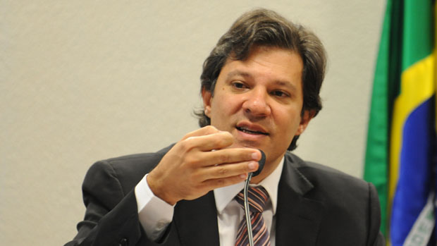 O ministro da Educação, Fernando Haddad, fala a Senadores sobre as falhas no Enem 2010