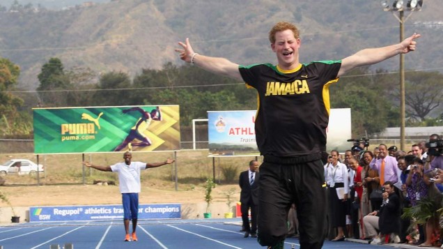 Príncipe Harry "ganha" corrida de Usain Bolt, na Jamaica