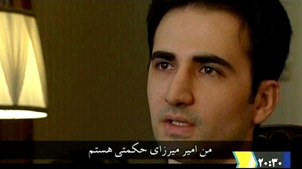 Hekmati nasceu nos Estados Unidos em uma família iraniana