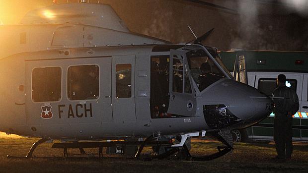 Os quatro primeiros mineiros resgatados foram levados de helicóptero ao hospital de Copiapó