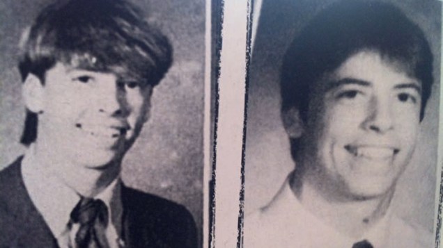 Como vice-líder de sua classe de primeiro ano na Thomas Jefferson High, Grohl começava as aulas da manhã tocando Black Flag e Bad Brains pelos alto-falantes da escola