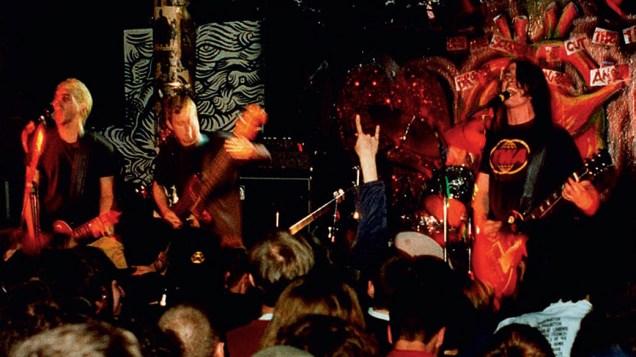 Primeiro show do Foo Fighters no Satyricon, em Portland, Oregon, 3 de março de 1995