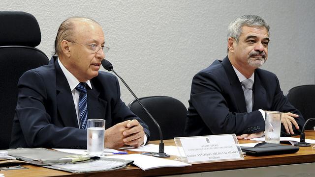 Humberto Costa pede a cassação do senador Demóstenes Torres no Conselho de Ética