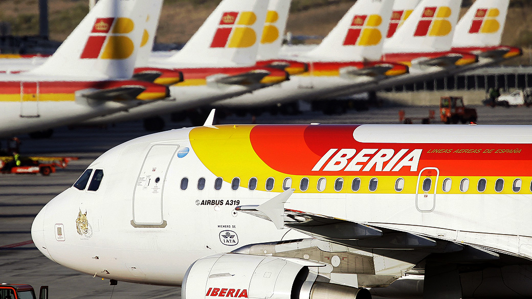 Iberia anuncia corte empregos em novembro