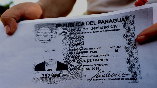 Cédula de identidade falsa usada por Roger Abdelmassih no Paraguai