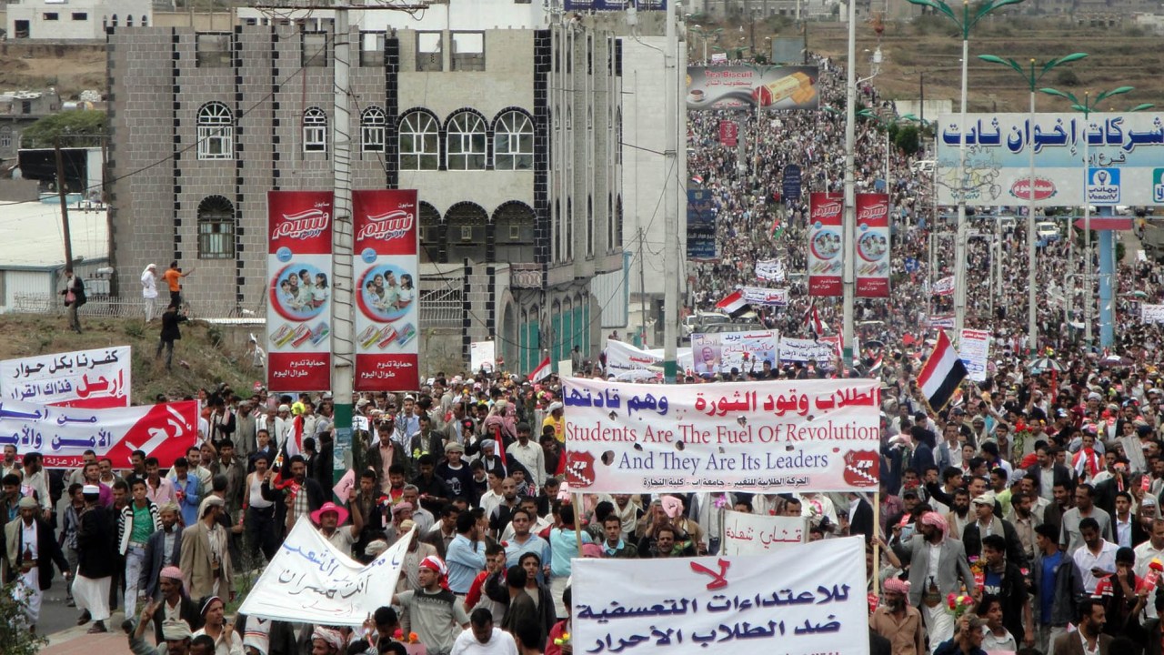 Duas pessoas morreram e dezenas ficaram feridas no protesto da última segunda-feira, em Sana