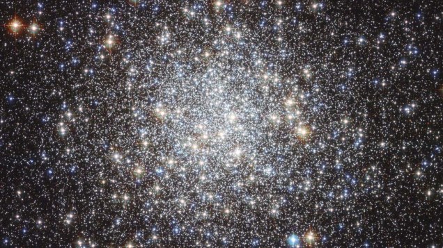 Imagem mais nítida já capturada pelo telescópio Hubble mostra aglomerado de estrelas