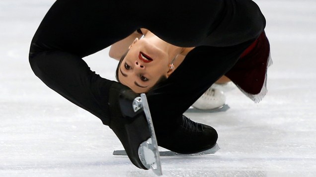A patinadora russsa Ksenia Stolbova durante campeonato internacional de patinação artística em Saitama, Japão