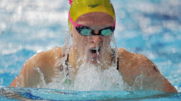 Keryn McMaster, da Austrália, compete nos 400 m Medley, durante os Jogos da Commonwealth, em Glasgow, na Escócia
