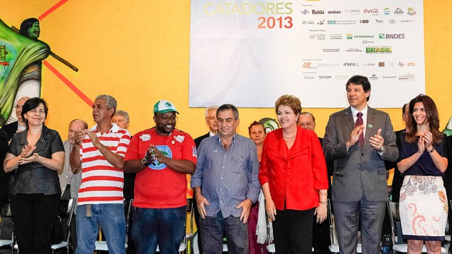 A presidente da Republica, Dilma Rousseff, durante a Expocatadores 2013, realizado no Anhembi em São Paulo, SP, na manhã desta quinta-feira (19)