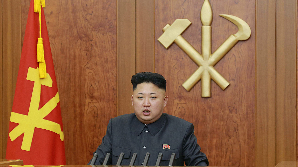 Em sua mensagem de Ano Novo, o ditador norte-coreano Kim Jong-un falou pela primeira vez, sobre a execução de seu tio e alertou que na possibilidade de um conflito nuclear na península coreana, não pouparia sequer os Estados Unidos