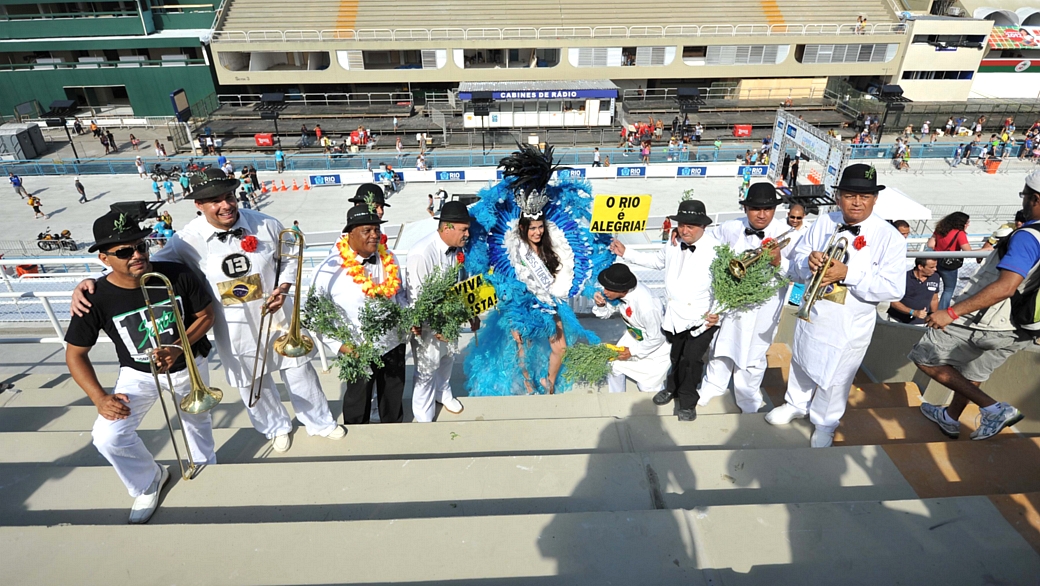 Comemoração de abertura da nova arquibancada do Sambódromo da Marquês de Sapucaí