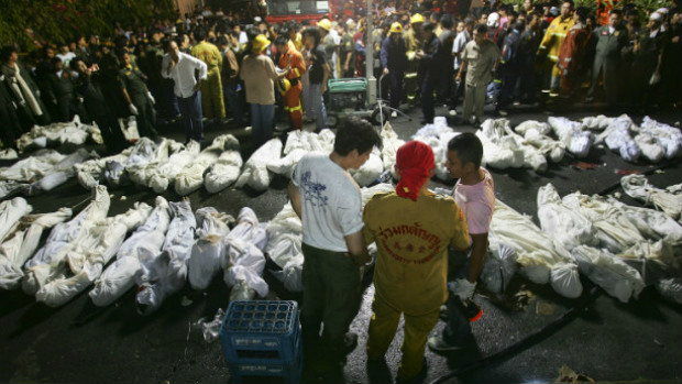 Incêndio em festa de réveillon na Tailândia deixou 66 mortos em 2009