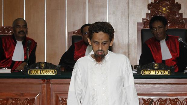 Umar Patek, condenado a 20 anos de prisão pelos atentados a bomba em Bali, Indonésia, em 2002