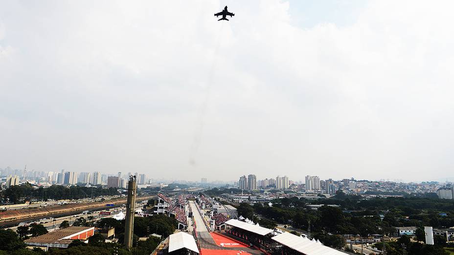 São Paulo recebe a Indy 300 no autódromo de rua do Anhembi na zona norte da cidade