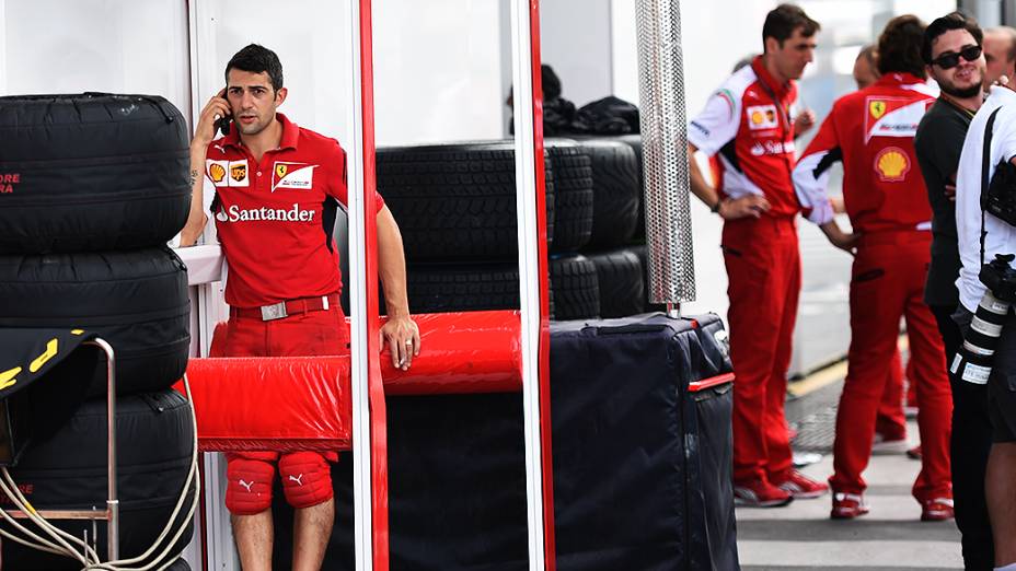 O trabalho nos boxes e área de paddock do Autódromo de Interlagos