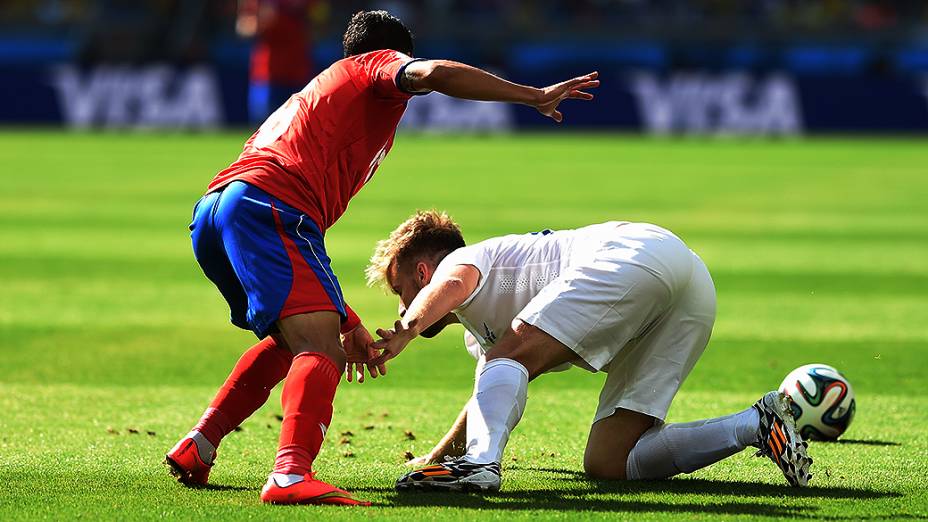 A despedida da seleção inglesa da Copa do Mundo, no empate sem gols com a Costa Rica, no Mineirão, em Belo Horizonte