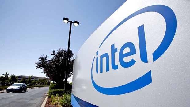 A Intel anunciou que pagará 48 dólares por ação da McAfee, com prêmio de 60%