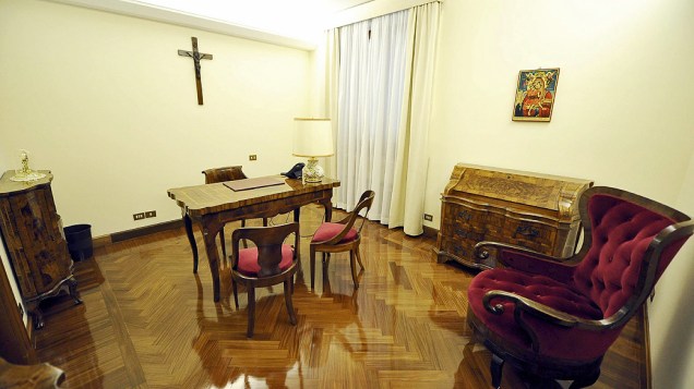 Apartamento da Casa Santa Marta, residência dentro do Vaticano, onde o cardeais estão hospedados durante a realização do conclave