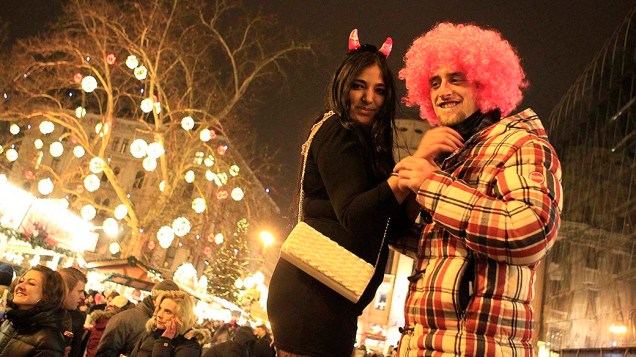 Celebração do Ano Novo em Budapeste, na Hungria Celebração do Ano Novo em Budapeste, na Hungria