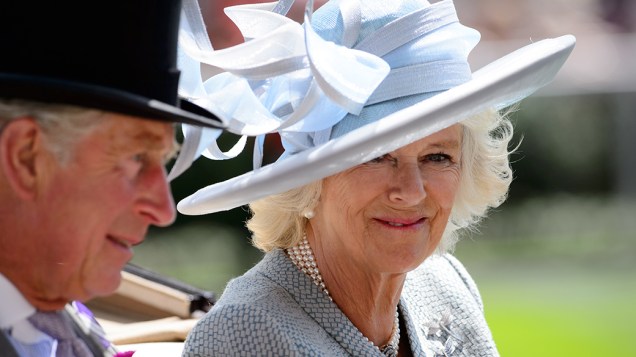 O príncipe Charles e a duquesa Camilla chegam para prestigiar a Royal Ascot de 2014