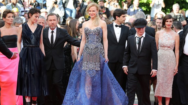Jeanne Balibar, Tim Roth, Nicole Kidman, Olivier Dahan e Paz Vega chegam para a cerimônia de abertura do 67º Festival de Cinema de Cannes, na França