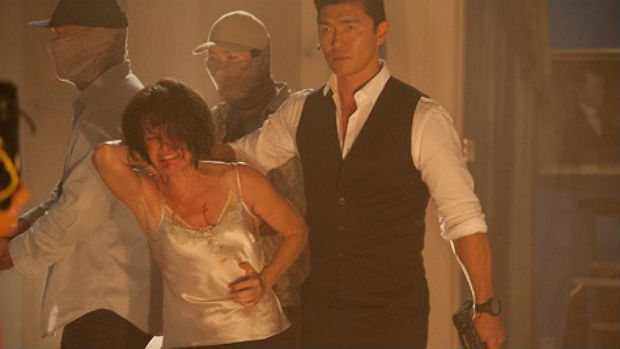 O ator Rick Yune (que é americano, mas descendente de coreanos) em cena de <em>Invasão à Casa Branca</em> O ator Rick Yune (que é americano, mas descendente de coreanos) em cena de <em>Invasão à Casa Branca</em>