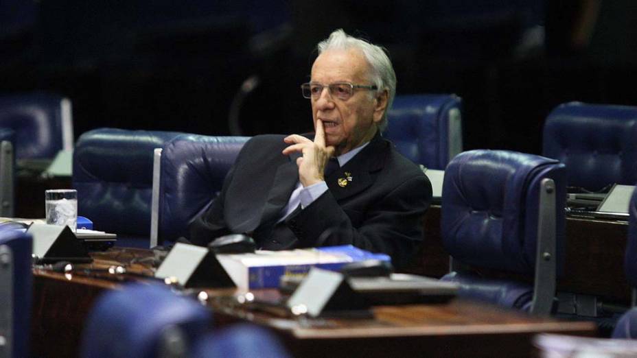 O senador Itamar Franco no plenário do Senado em Brasília, 2011