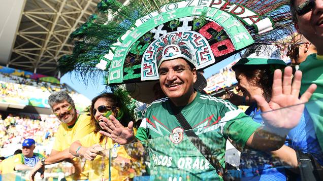 Torcedor do México acompanha a cerimônia de abertura da Copa do Mundo no Itaquerão, em São Paulo