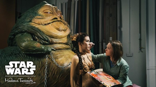 Jabba the Hutt e princesa Leia na icônica cena em que ela é feita de escrava em ‘Star Wars’, no museu Madame Tussauds