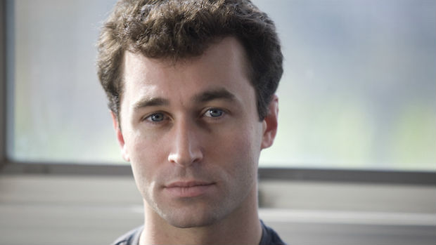 O ator pornô James Deen em foto de divulgação