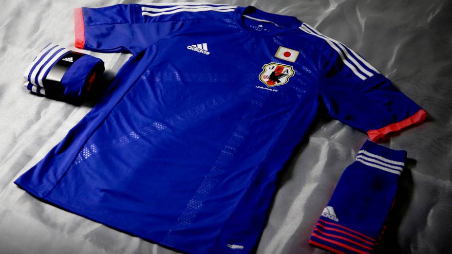 Nova camisa do Japão para a Copa do Mundo 2014