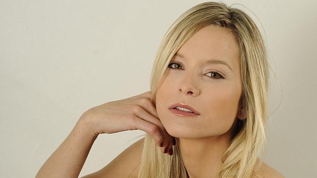 Jazmín ficou famosa em 2002 como participante do reality show Super M
