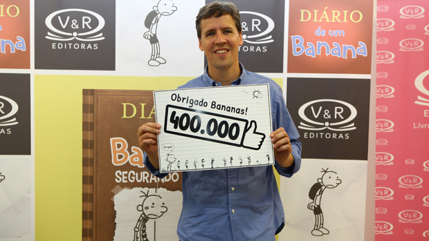 O criador de Diário de um Banana, Jeff Kinney, em visita ao Brasil