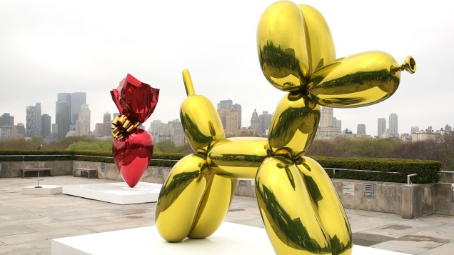 Obra da exposição "Celebrations" de Jeff Koons no Museu Metropolitano de Arte, Nova York