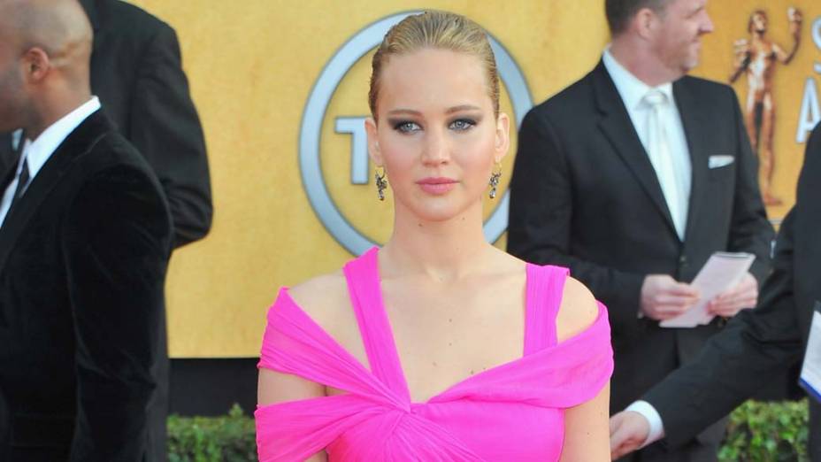 Jennifer Lawrence em sua chegada à 17ª edição do Screen Actors Guild, o prêmio do sindicato dos atores, neste ano