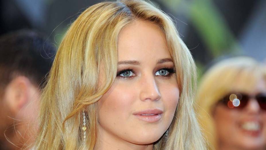 Jennifer Lawrence chega à cerimônia da 83ª edição do Oscar, em 2011
