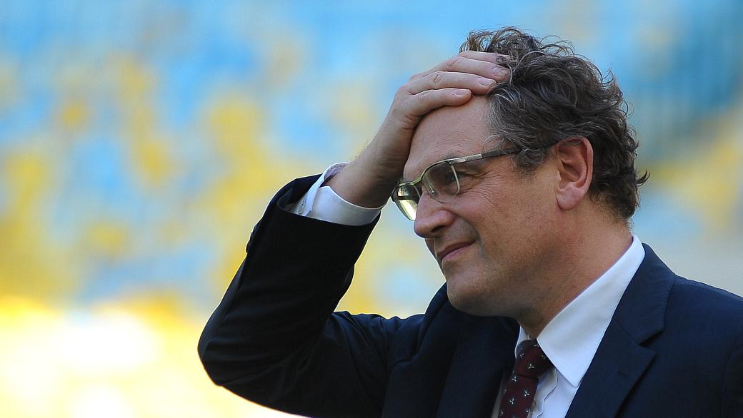 Jérôme Valcke visita estádios da Copa
