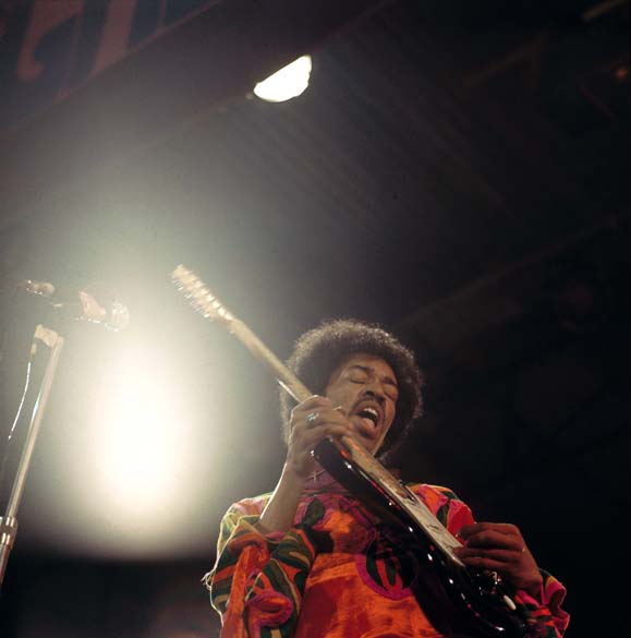 Jimi Hendrix durante show no Reino Unido, em 1970